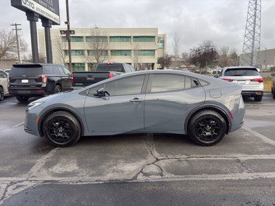 2024 Toyota Prius LE