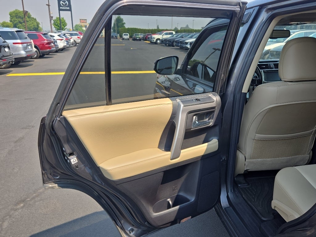 2014 Toyota 4Runner SR5 Premium