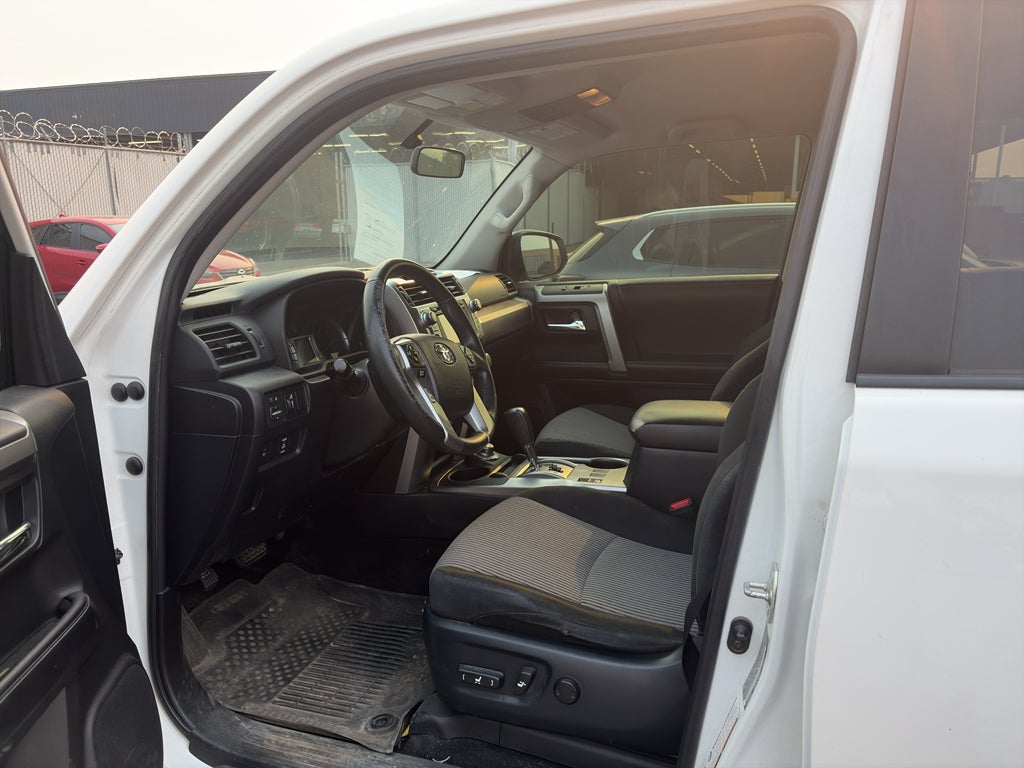 2017 Toyota 4Runner SR5