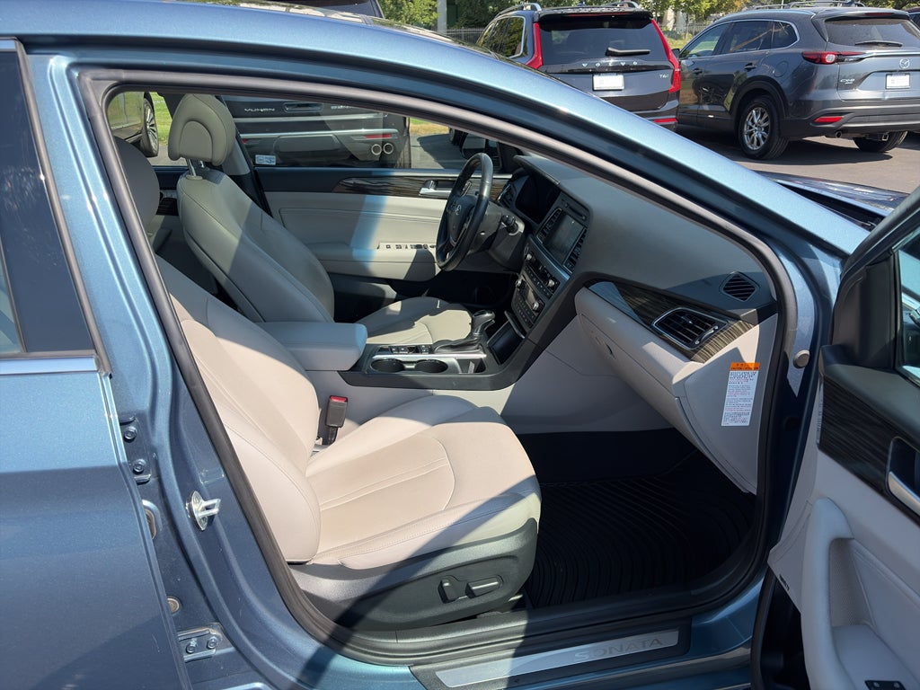 2016 Hyundai Sonata Hybrid Limited