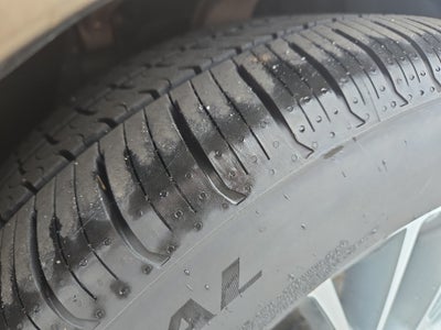 2023 Genesis G80 2.5T