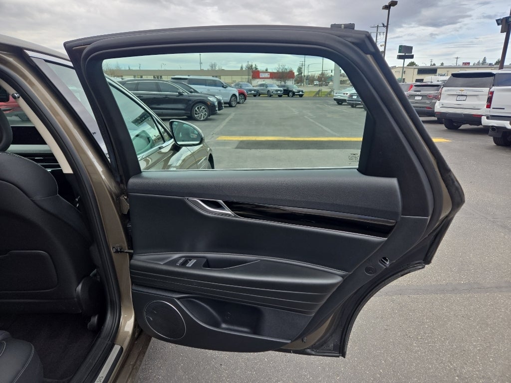 2023 Genesis G80 2.5T