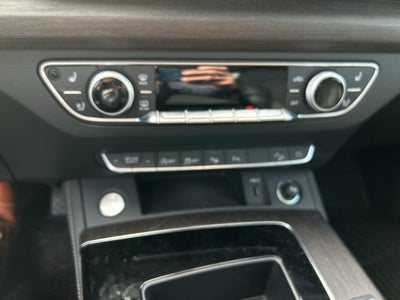 2025 Audi Q5 S line Prestige
