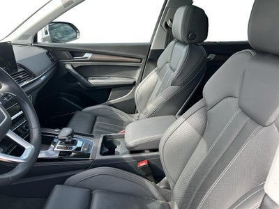 2025 Audi Q5 S line Prestige
