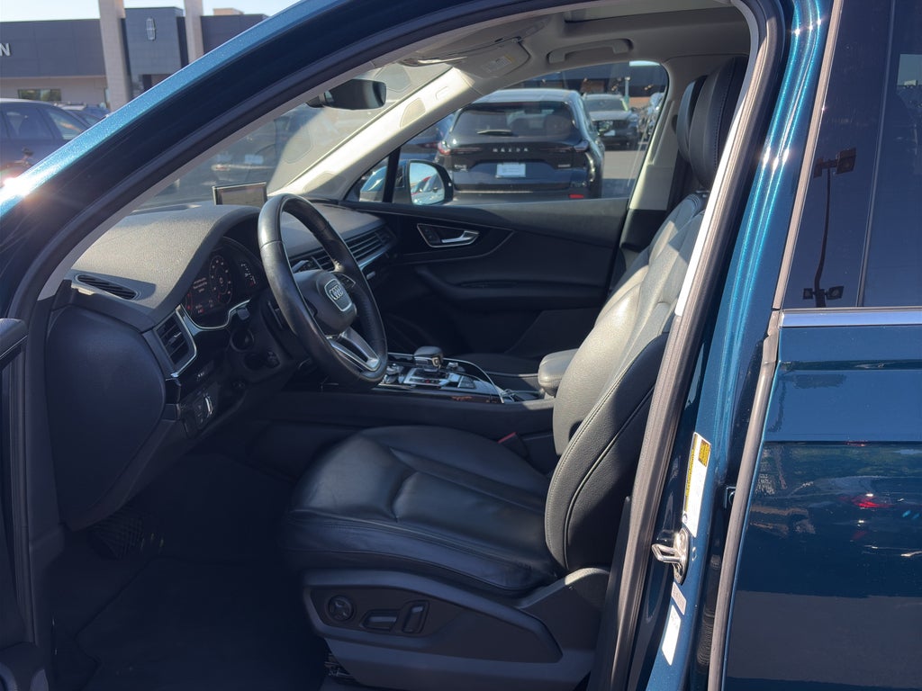 2019 Audi Q7 Premium Plus