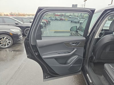 2021 Audi Q7 Premium Plus