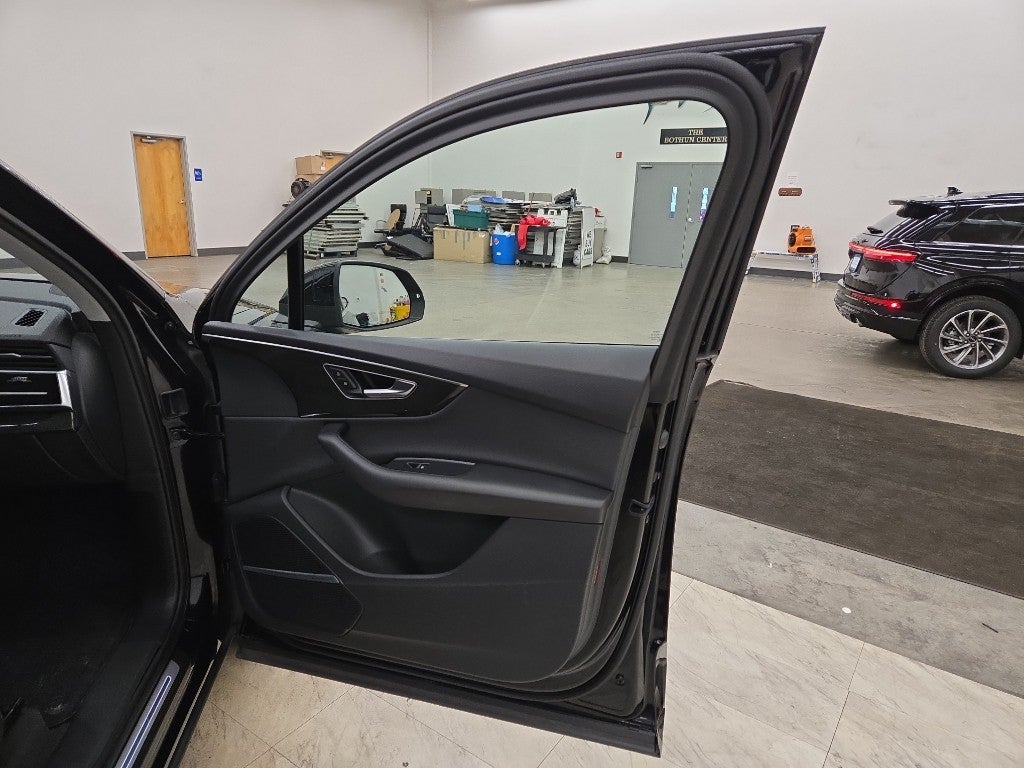 2021 Audi Q7 Premium Plus