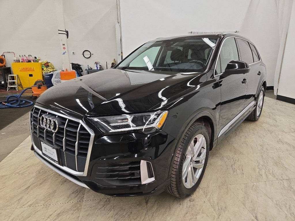 2021 Audi Q7 Premium Plus