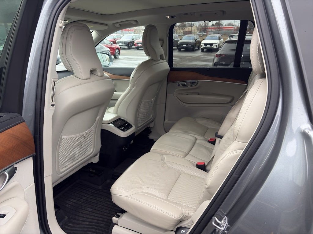 2019 Volvo XC90 Inscription